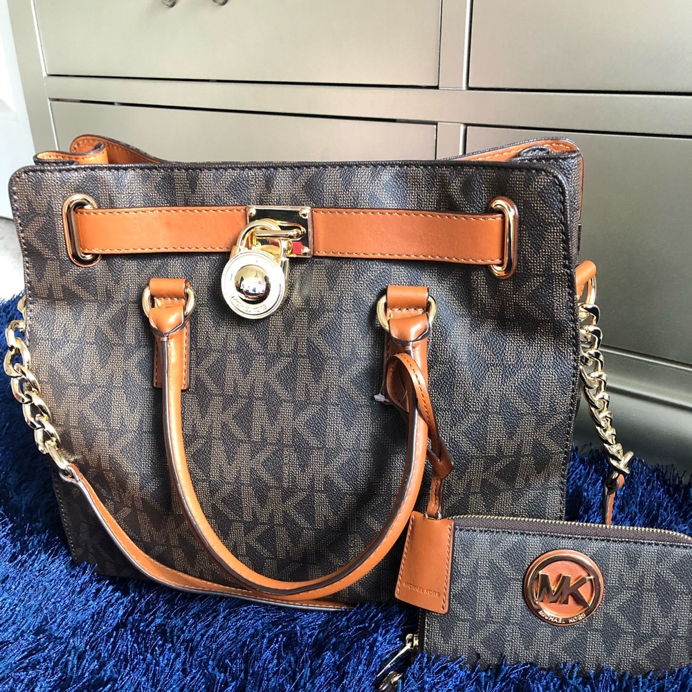 100% Authentic Monogram Large Hamilton and wallet.